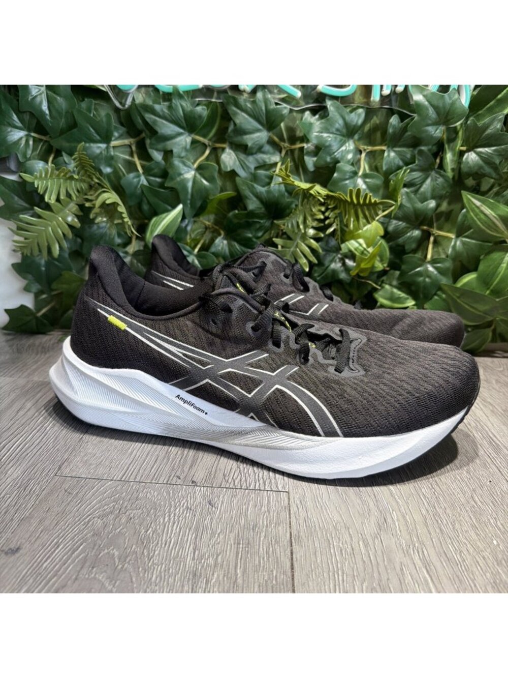 ASICS Versablast 4 Shoes Mens Size 13 Wide Black Running Sneakers 1011B982